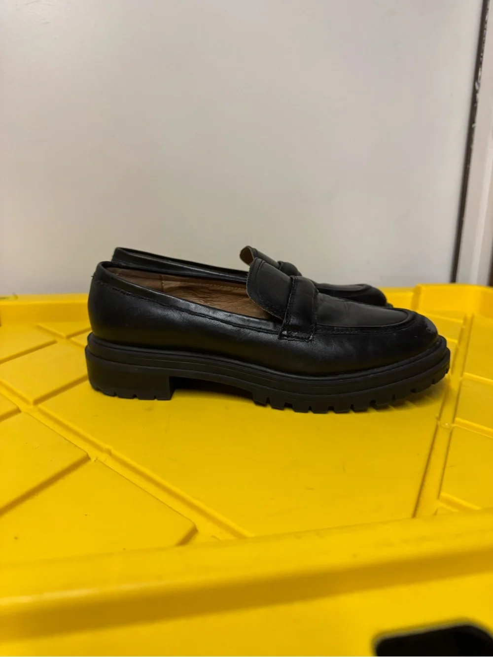 Madewell Women’s 8 Black Leather Penny Loafers Chunky Lug Sole